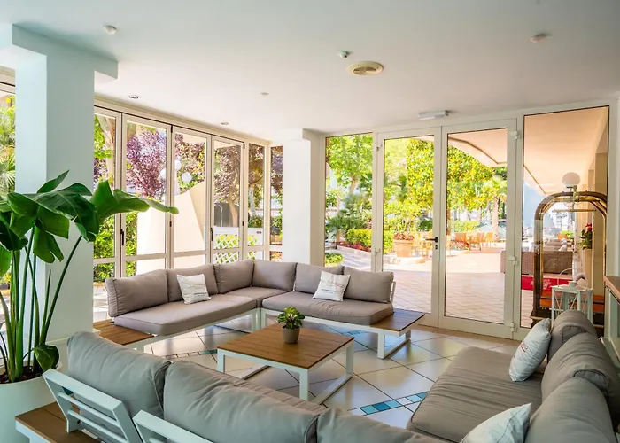 Michelangelo Cesenatico Hotel